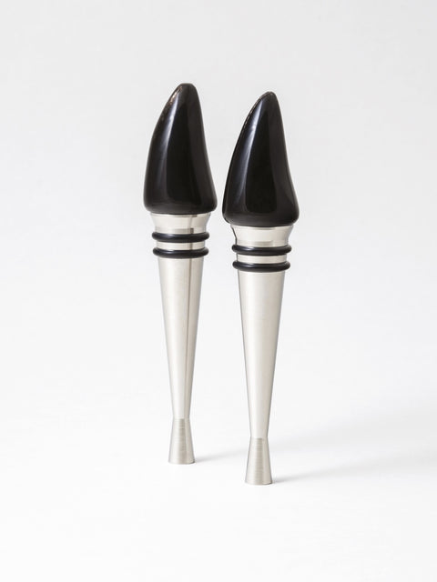 wine stoppers set in natural horn by Zanchi