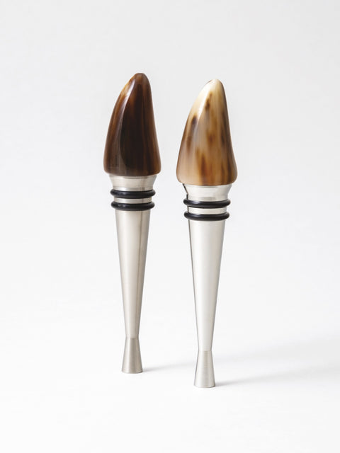 wine stoppers made in Italy in natural horn