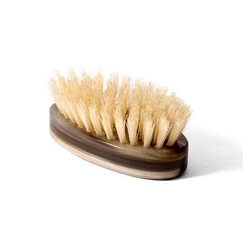 Luxury beard and moustache brush in natural horn with natural bristles, handmade in Italy – side view
