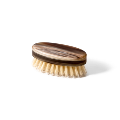 Luxury beard and moustache brush in natural horn with natural bristles, handmade in Italy – front view
